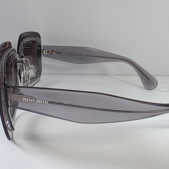 Miu Miu Gradient Sunglasses - Picture 4 of 6